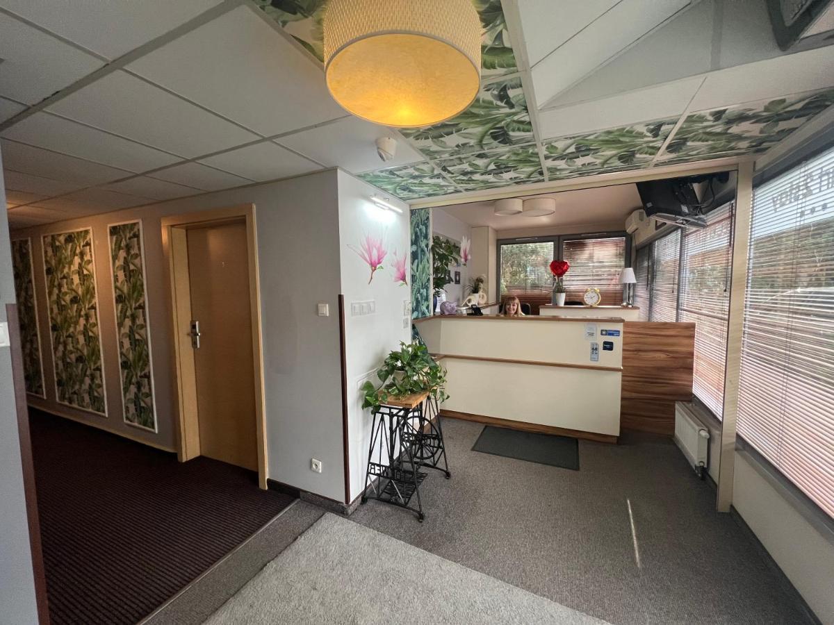Smart2Stay Magnolia Warschau Buitenkant foto